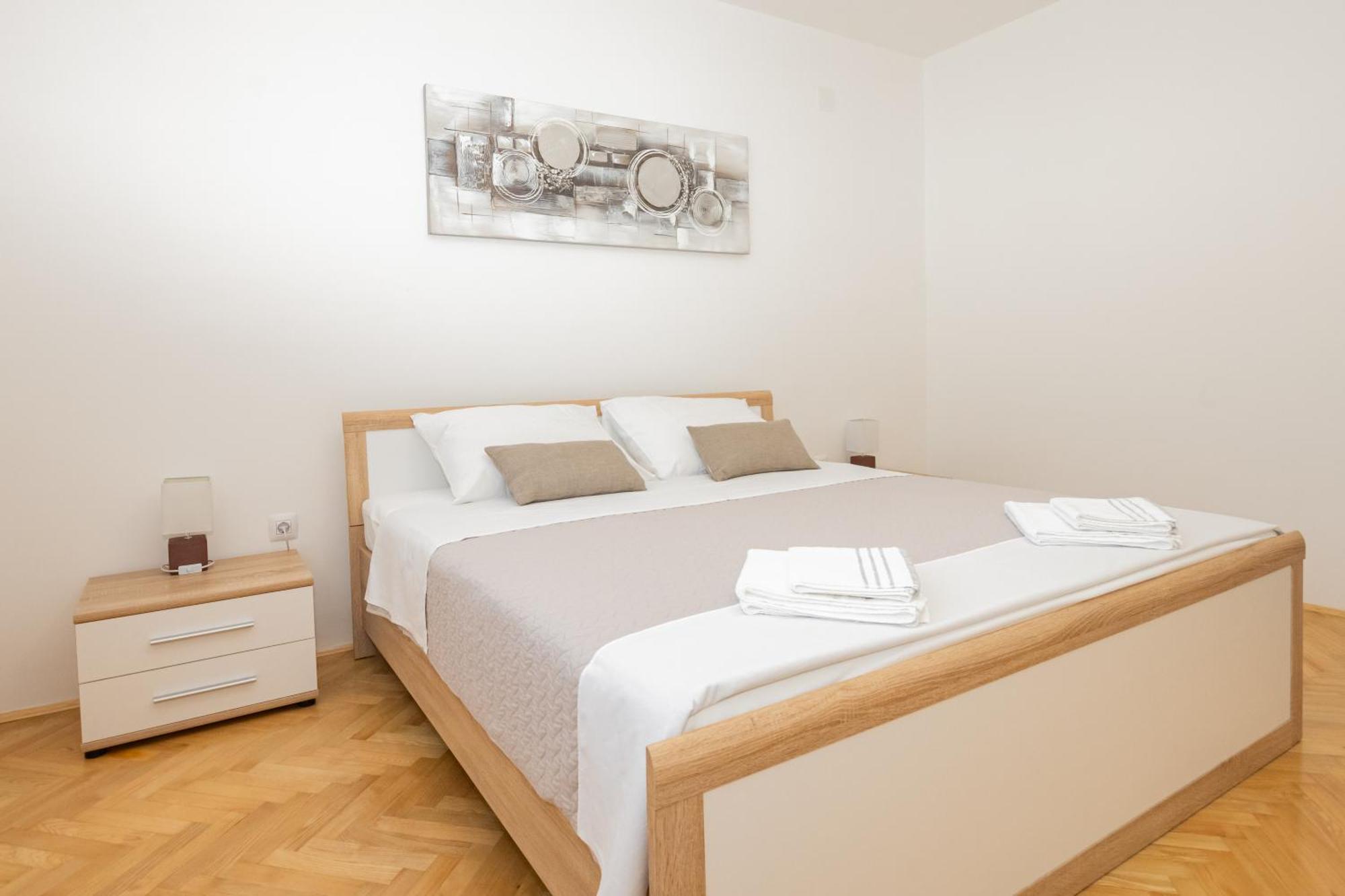 Apartmani Cimerman Krk Town Buitenkant foto